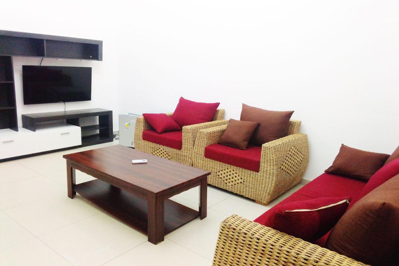 Complexe Hotelier Olympe Korhogo Esterno foto