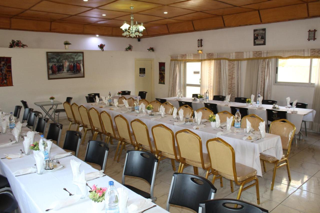 Complexe Hotelier Olympe Korhogo Esterno foto
