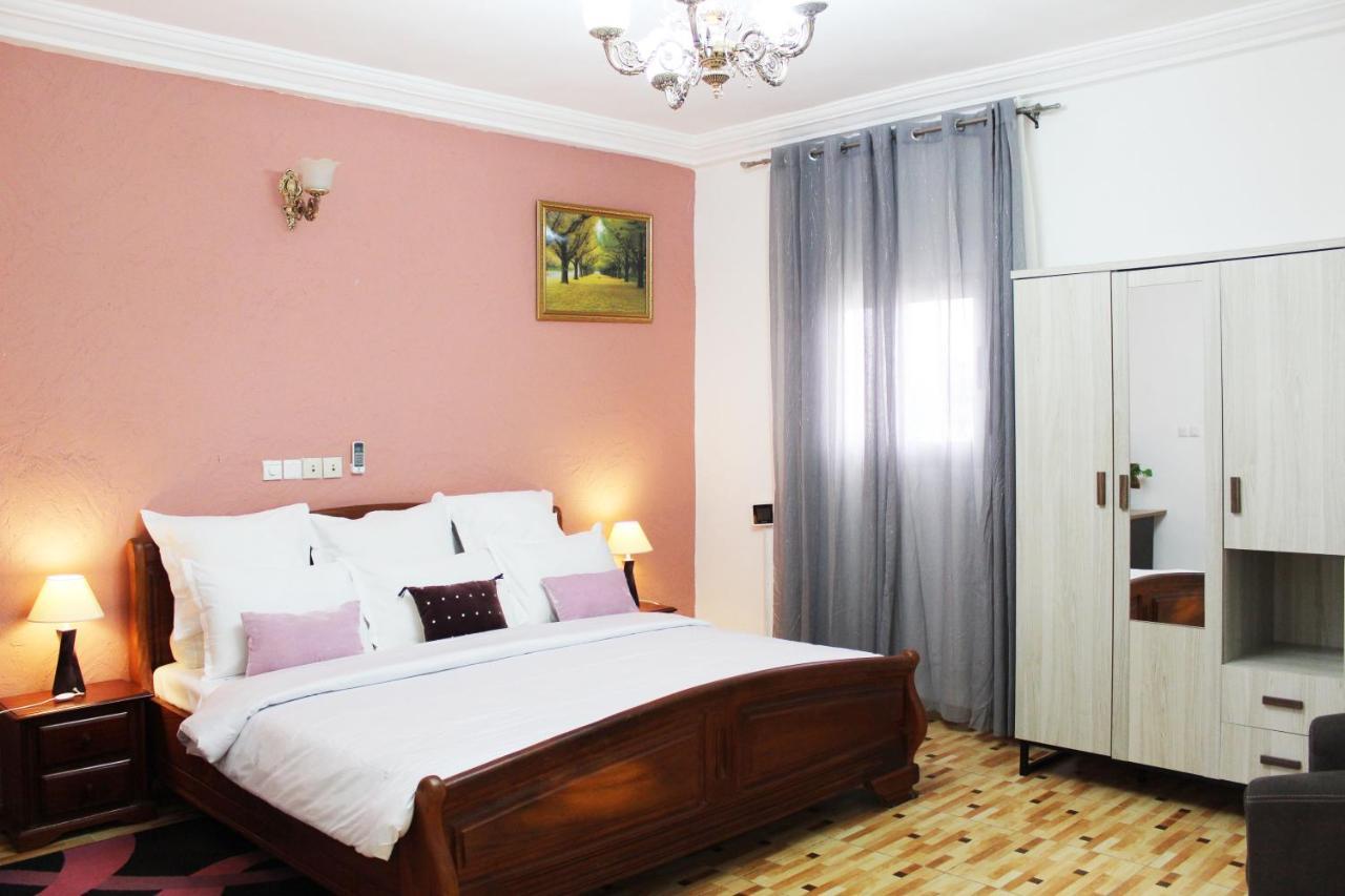 Complexe Hotelier Olympe Korhogo Esterno foto